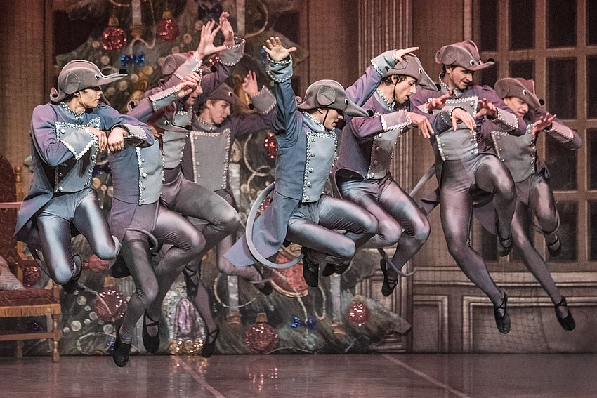 Der Nussknacker - International Festival Ballet
