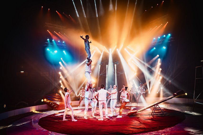 Circus Louis Knie "Celebrate!"