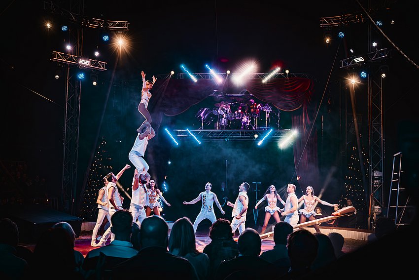 Circus Louis Knie "Celebrate!"